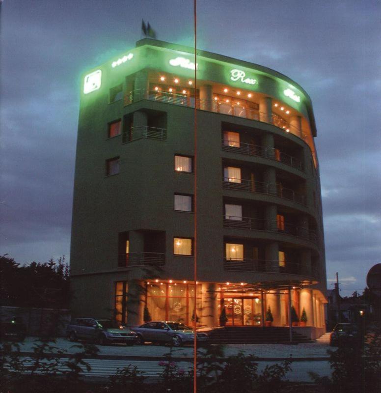 Rex Hotell Tulcea Exteriör bild